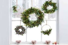 Hanging Wreaths on Windows