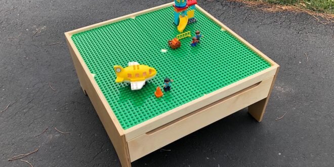 Lego Table